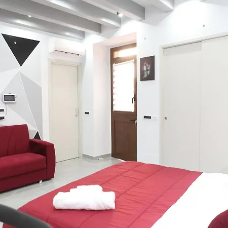 Apartment Ferienwohnung Fuer 5 Personen Ca 55 Qm In Cefalu, Sizilien Nordkueste Von Sizilien *
