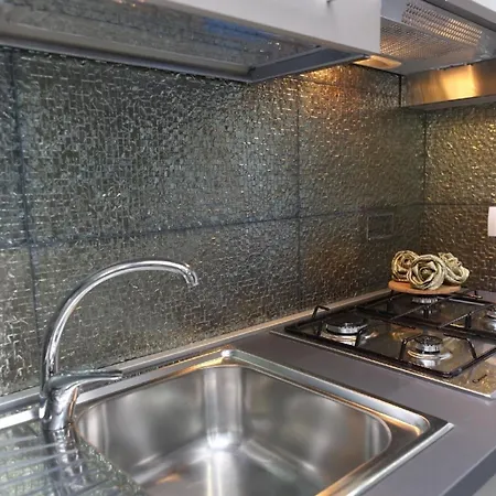 Apartment Ferienwohnung Fuer 5 Personen Ca 55 Qm In Cefalu, Sizilien Nordkueste Von Sizilien *